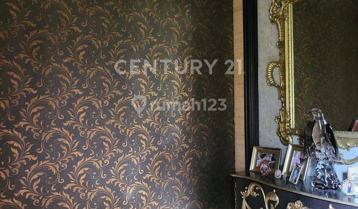 Harga Terbaik, Rumah Cantik, Jalan Utama Di Pondok Indah  2