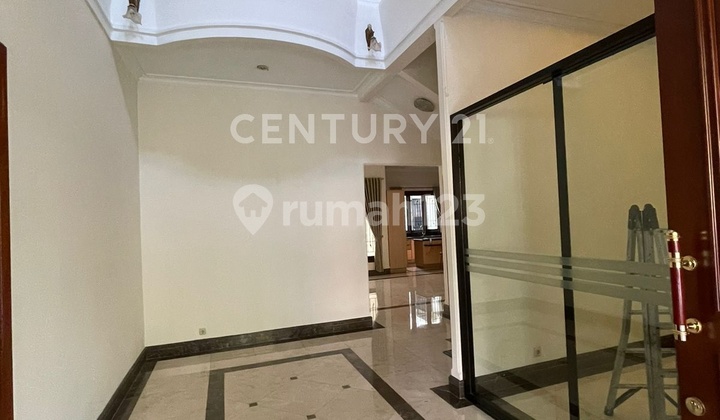 For Sale Elite House in a Premium and Exclusive Location 2