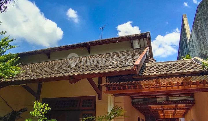 Rumah Mewah Kemang Di Bawah Njop        