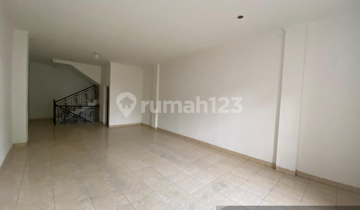 4-Story Shophouse on Siaga Road, South Jakarta 2