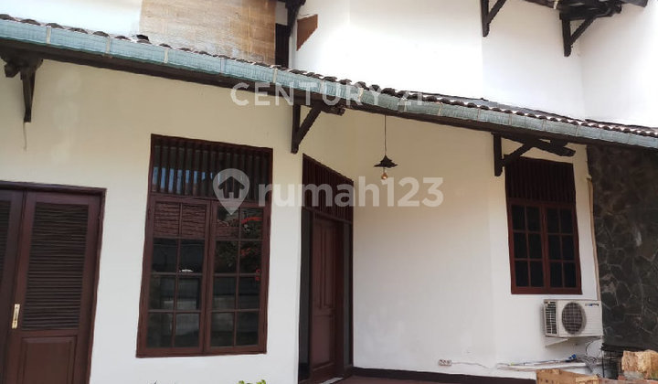 Rumah Daerah Guntur Jakarta Selatan Dekat Ke Menteng