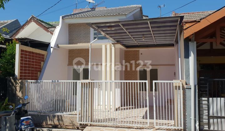 Disewakan Rumah Pondok Tjandra Jl. Semangka 2