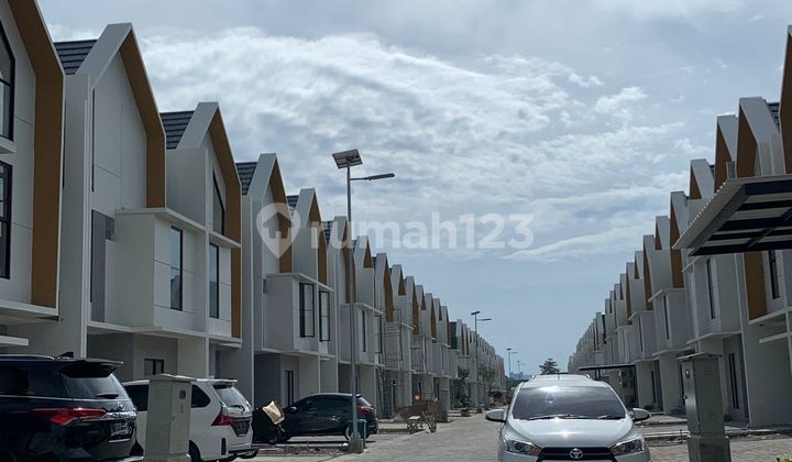 Dijual Rumah Eastern Park Bellea Bonus Penyewa S/D Desember 2024 & Kanopi 2