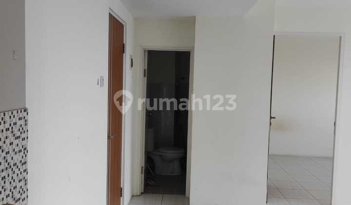 For Rent: Puncak Dharmahusada Apartment 2 Bedrooms Unfurnished