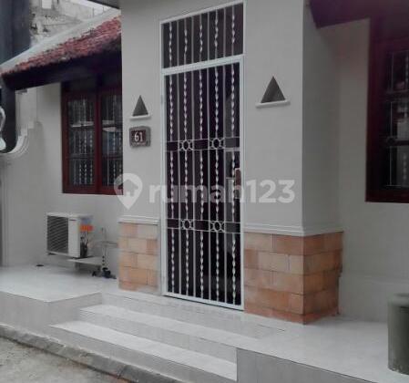 Rumah Bagus SHM Karawaci, Tangerang Cluster Batu Jimbar