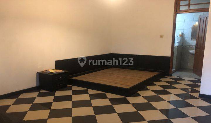 Rumah Siap Huni 2 Lantai Lokasi Strategis Setiabudhi 2