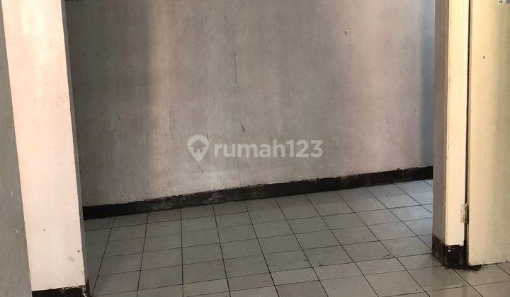 Rumah Tinggal Di Lingkungan Nyaman 2