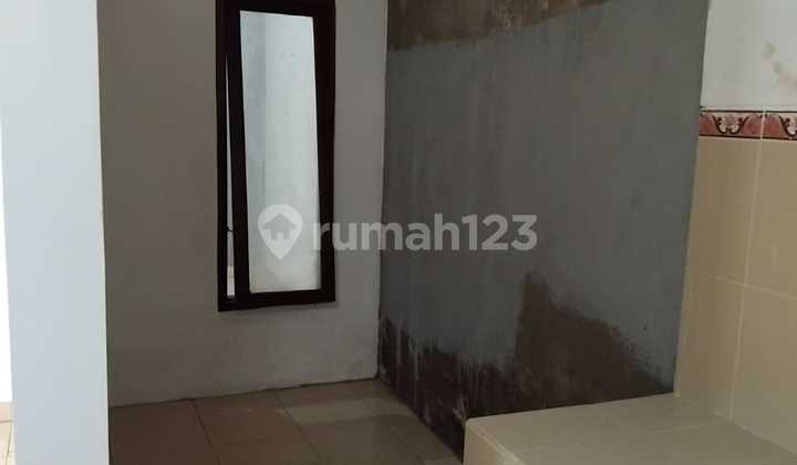 Rumah Lantai 1 Second Like New Berlokasi di Dalung-Dawas 2