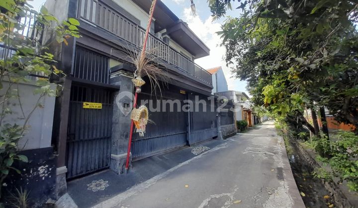 Rumah Modern Minimalis Bagus Pulau Moyo Sesetan 1