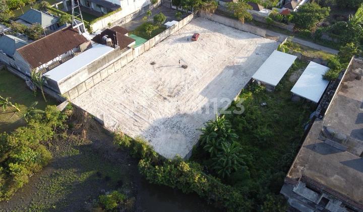 Di Jual Tanah Lokasi Sunset Road Harga 1.4 Milyar Per Are Tanah di Simpang Dewi Sri, Jl. Sunset Road no 788, Legian, Kuta, Badung, Bali, Indonesia, 80361, Sunset Road SHM 2000.0 m²