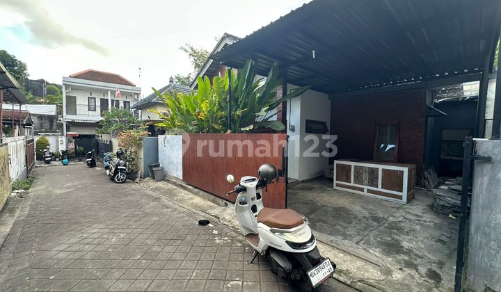 Minimalist House 1st Floor Located in Buduk Near Dalung Canggu Minimalist House 1st Floor Located in Buduk Near Dalung Canggu