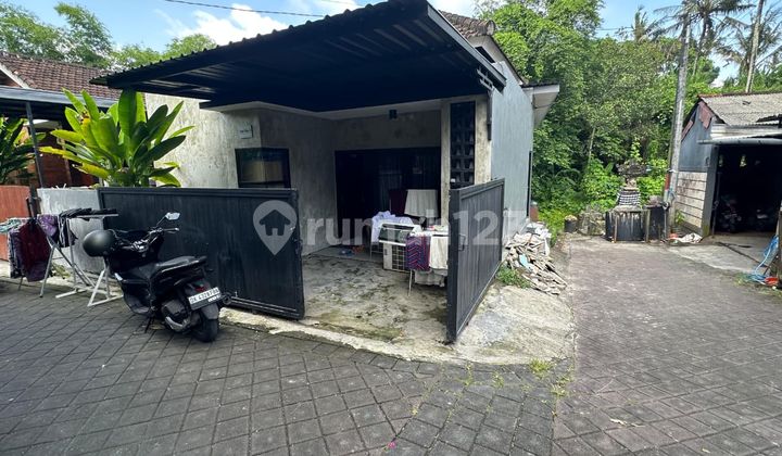 Minimalist Modern House Ready for Occupancy Located in the Buduk Area
