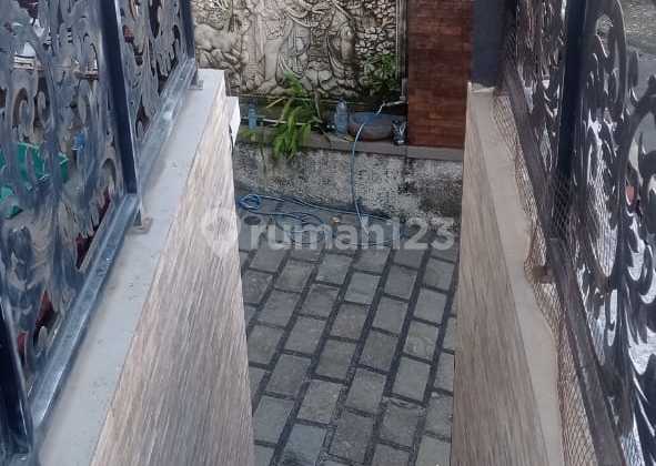 For Sale Luxury 3-Story Villa Style House, in Muding Kelod, Kerobokan (Very Safe Villa Surroundings) For Sale Luxury 3-Story Villa Style House, in Muding Kelod, Kerobokan (Very Safe Villa Surroundings)