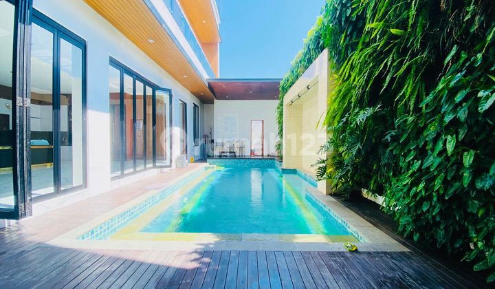 Rumah Mewah Lantai 4 Lokasi Strategis Denpasar Rumah Mewah Lantai 4 Lokasi Strategis Denpasar