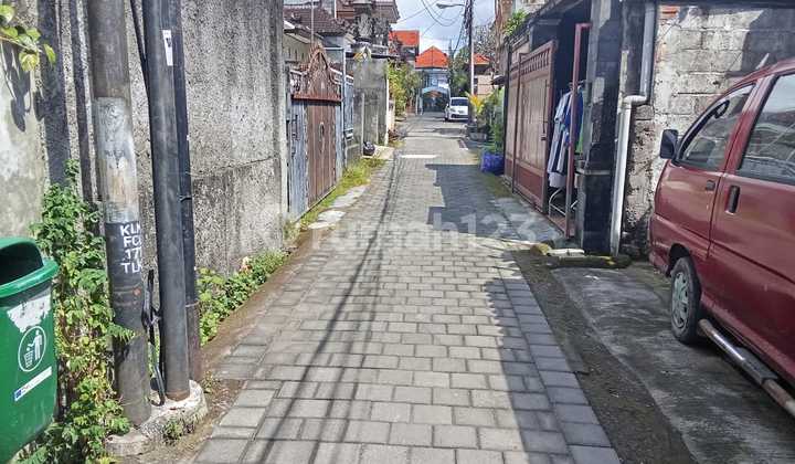 Sebidang Tanah Kavling Berisi Bangunan Rumah Sebidang Tanah Kavling Berisi Bangunan Rumah