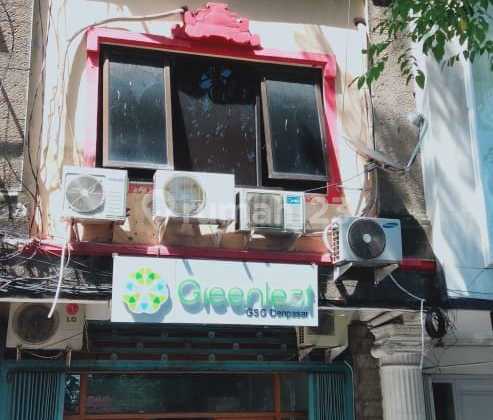 Ruko Dengan 2 Lantai Lokasi Dauh Puri Denpasar Barat