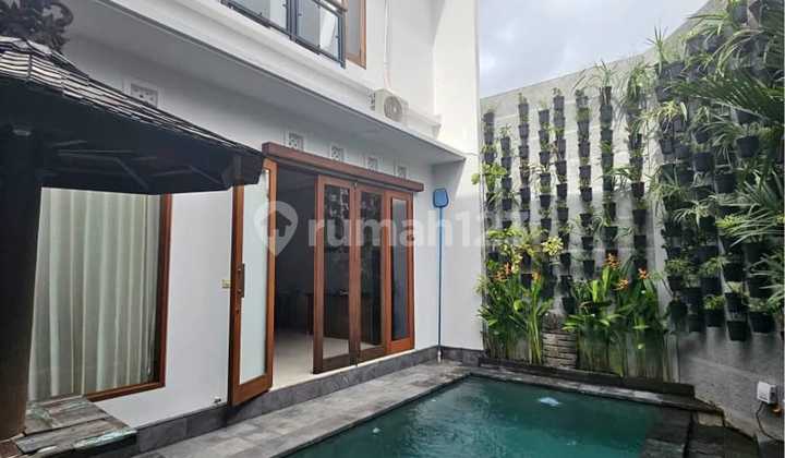 Villa Baru Siap Huni Furnitur Lengkap Seminyak Bali