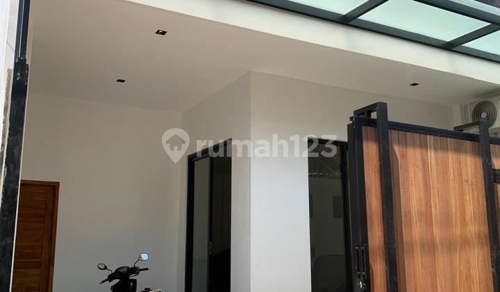 Rumah 2 Lantai Jalan Nyansa Indah V Taman Griya Rumah 2 Lantai Jalan Nyansa Indah V Taman Griya