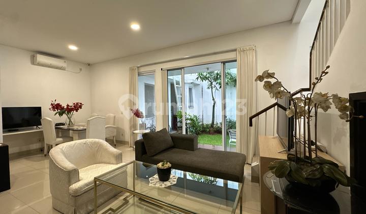 Dijual Rumah Di Cluster Ingenia, Bsd City,full Renov