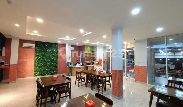 Neat 2-Unit Linked Shophouse in Harapan Indah City, West Bekasi