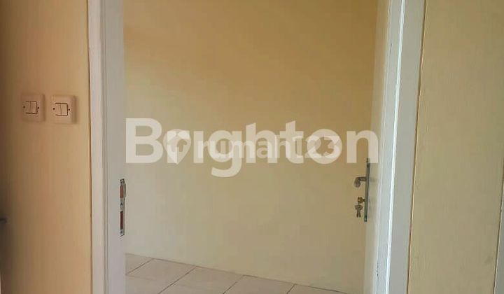 tempat tinggal asri di Villa Gading Harapan 1