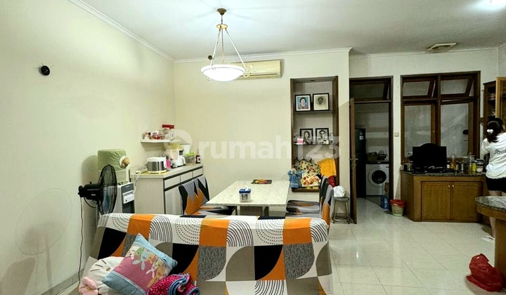 Rumah Terawat Dekat Area Kuliner Di Kelapa Gading 2