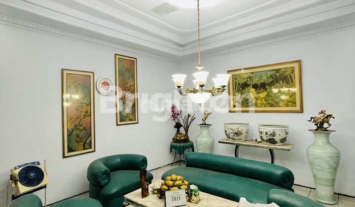 RUMAH HOOK BESAR NYAMAN TENANG DI PONDOK KELAPA