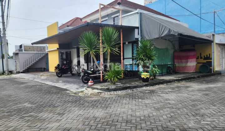 1229.114(c) Auction of Gresik House in Kebomas at Andalusia Regency 1229.114(c) Auction of Gresik House in Kebomas at Andalusia Regency