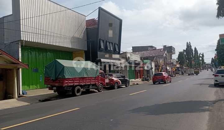 0805.21 Auctioned Shop House in Malang, Sumberpucung, on General Sudirman Shop House Street. 2