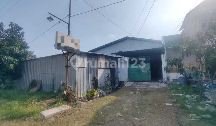0206.48(C) Sidoarjo Auction Warehouse in Taman in Gudang Jeruk 0206.48(C) Sidoarjo Auction Warehouse in Taman in Gudang Jeruk
