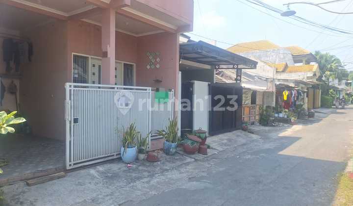 0108,82S Gresik Auction House in Driyorejo at Kbd Pancawarna