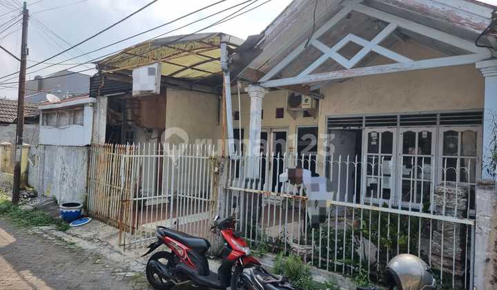 0211.47(B) Rumah Lelang Malang di Kedungkandang di Danau Sentani Utara