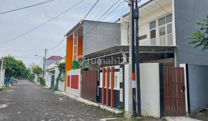 21,0603,31 Lelang Rumah Green Lake Wonorejo Surabaya Di Rungkut 1