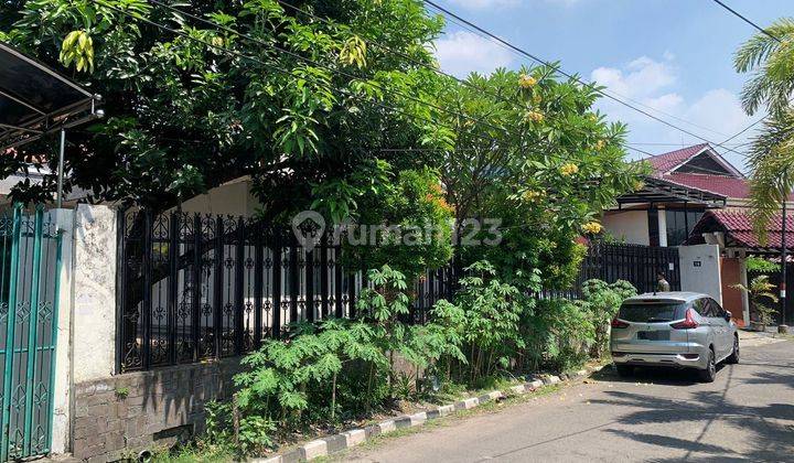 433.1105.24 Lelang Rumah Surabaya Di Taman Darmo Permai Selatan 2