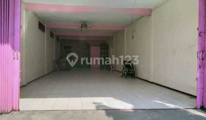 For Sale 2 Shophouses & 1 House on Raya Mojopahit Street, Kranggan, Mojokerto City 2