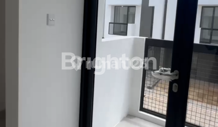 Rumah Cantik posisi hoek di BSD 2