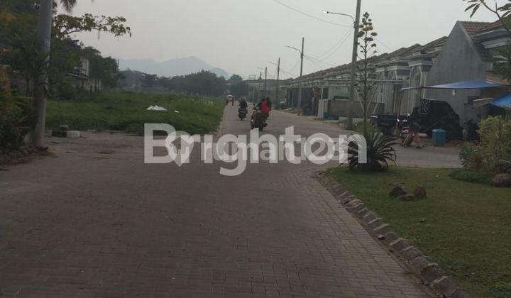 Beautiful House Next to the Sports Club