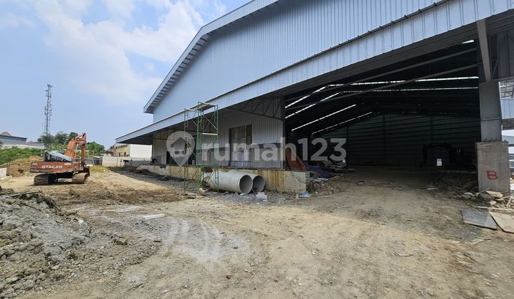 Disewakan Gudang/pabrik Industri Di Cikarang Full Loading Dock 2