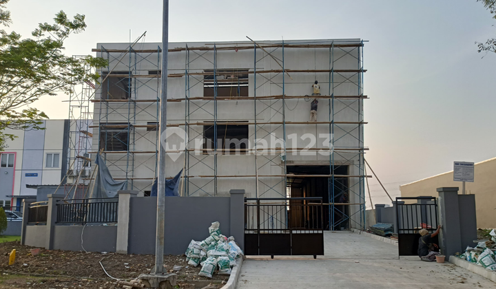 Dijual / Disewakan Gudang Kantor 3 Lantai Baru di Cikarang Dijual / Disewakan Gudang Kantor 3 Lantai Baru di Cikarang