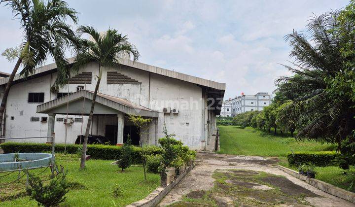 Disewakan Gudang Pinggir Jalan Raya Lippo Cikarang Strategis  2