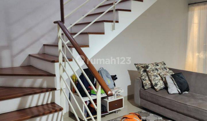 Rumah 2 lantai di Grand Harvest full renov full furnished  1