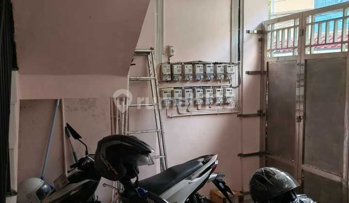 Tanjung Duren Boarding House West Jakarta 2