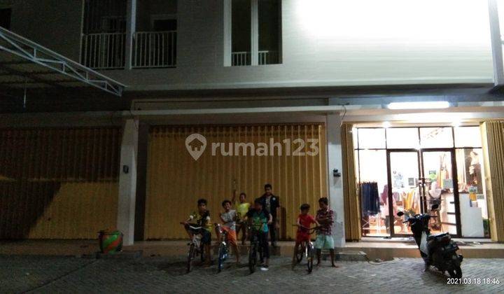 Ruko di Kalilom Lor Kencana Residence, Surabaya 120 m Bagus HGB 2