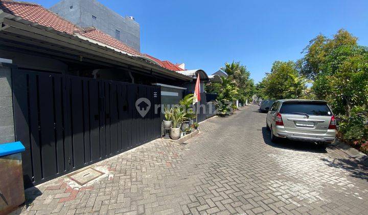 tampak depan rumah bagus shm di perumahan