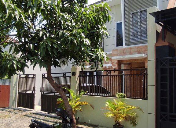 Rumah 2 Lantai di Gayungsari Barat, Surabaya Termurah  2