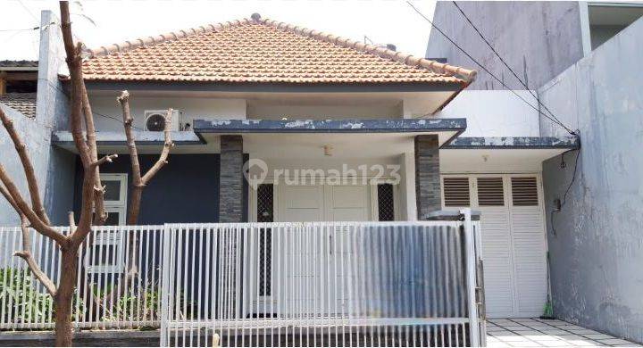 Rumah di Kutisari Indah Barat Bagus Murah Dekat PETRA 1