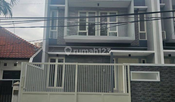 Rumah Baru di Raya Manyar Tirtomoyo Dekat Galaxy Mall  1