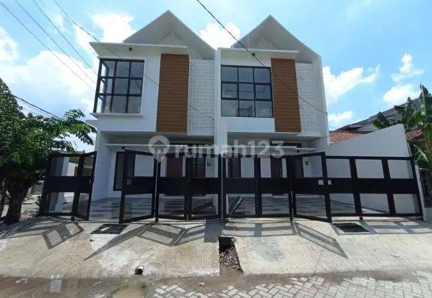 Rumah Baru di Darmo Harapan Surabaya Barat Hanya 3 Unit 2