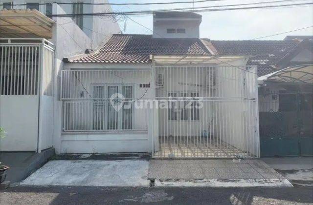 Rumah Bagus di Babatan Mukti, Surabaya Bisa Nego 1