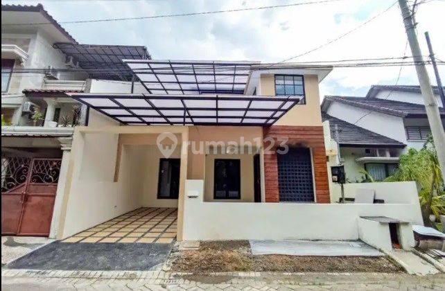 Rumah 2 Lantai Bagus di Babatan Pratama, Surabaya 1